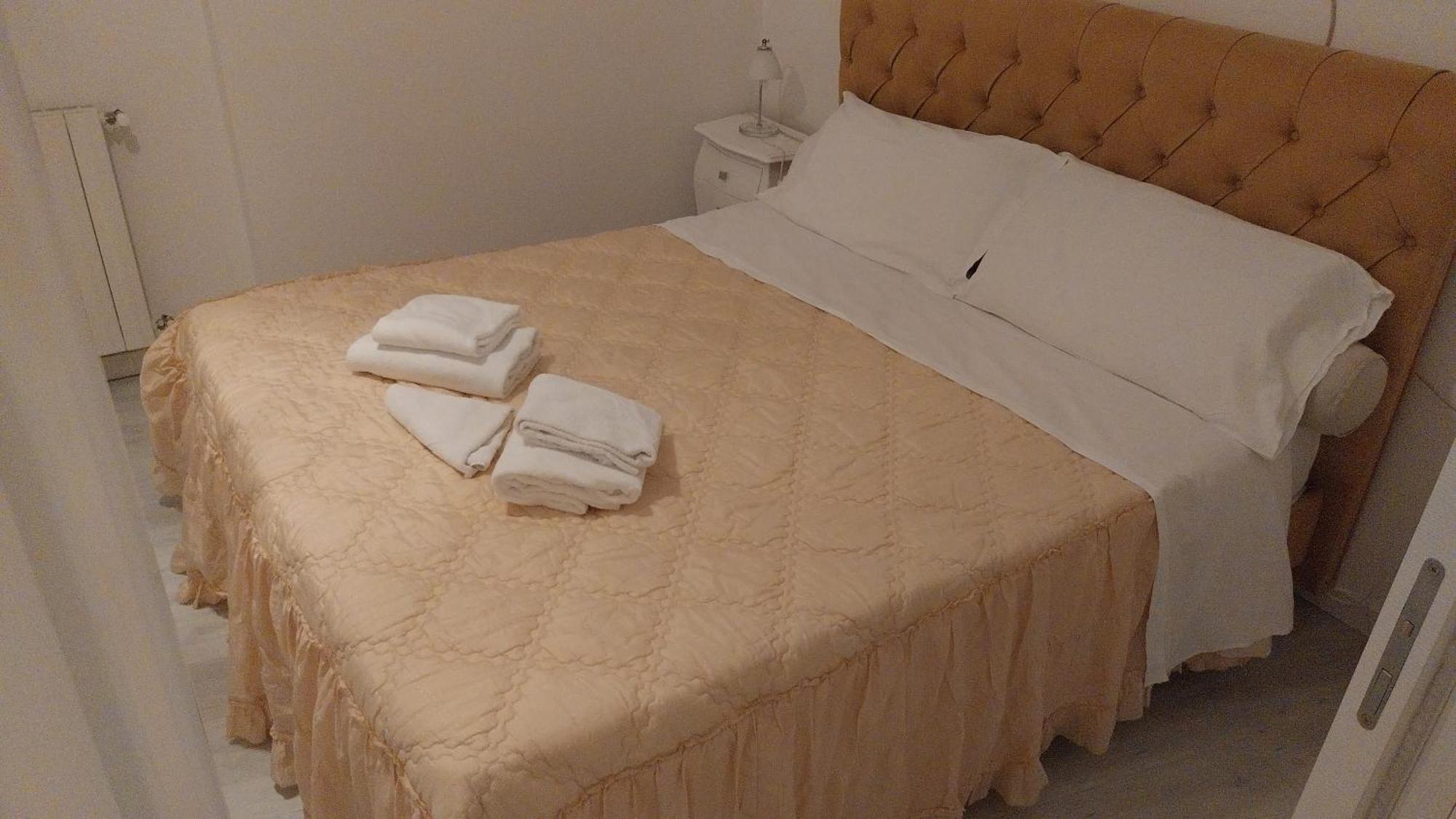 Appartamento Al Castello Padenghe sul Garda Ngoại thất bức ảnh